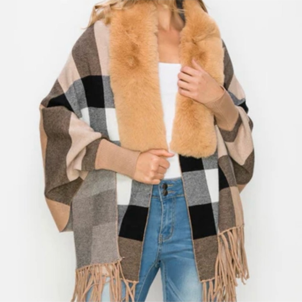 NWT Fashion Collection Chic Plaid Wrap with Faux Fur Trim